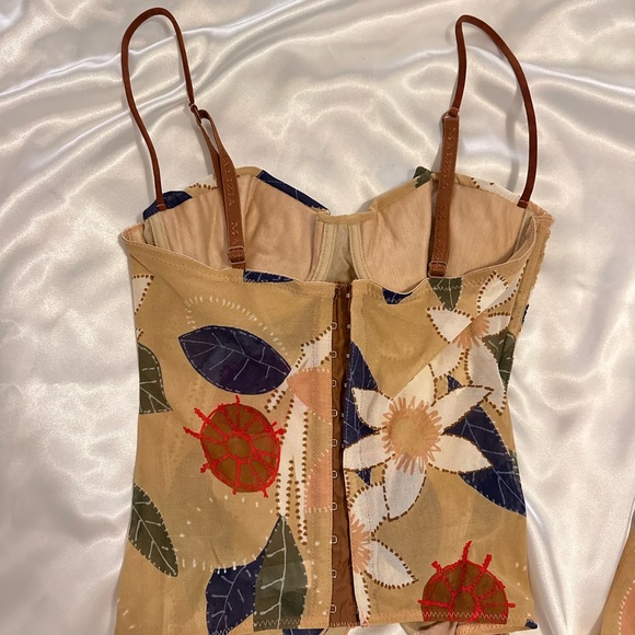 La Perla Floral Set, corset and panties. - Picture 12 of 15